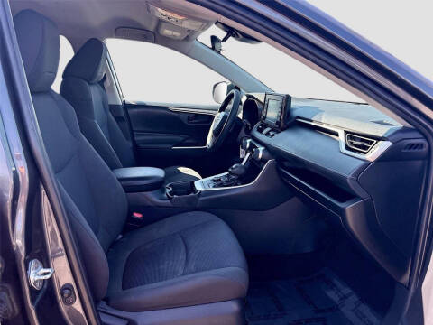 2019 Toyota RAV4 Hybrid LE