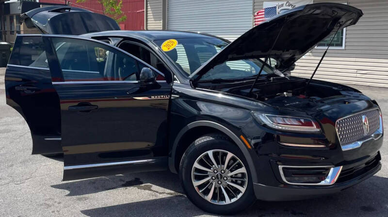 2019 Lincoln Nautilus Select