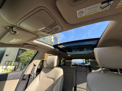 2017 Hyundai Santa Fe SE Ultimate