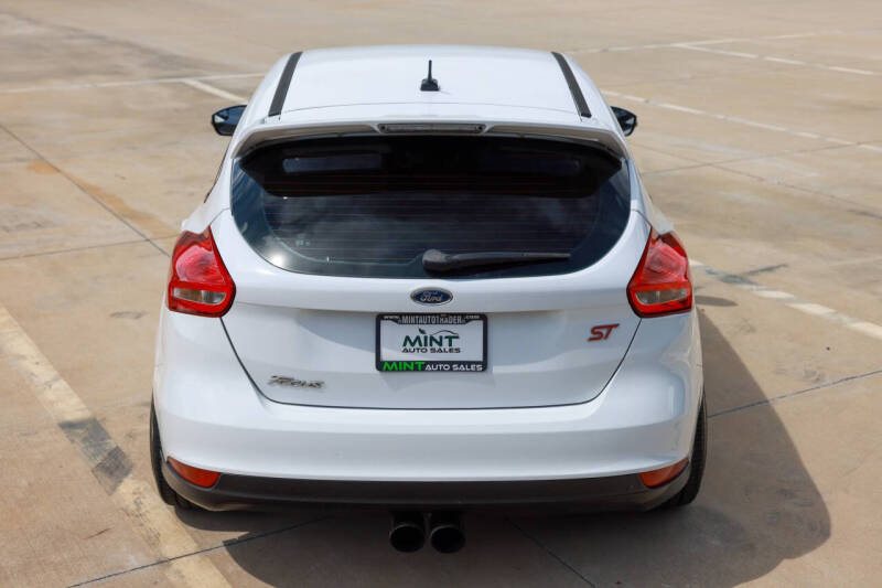2017 Ford Focus ST