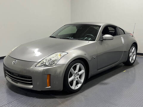 2008 Nissan 350Z for sale at Cincinnati Automotive Group in Lebanon OH