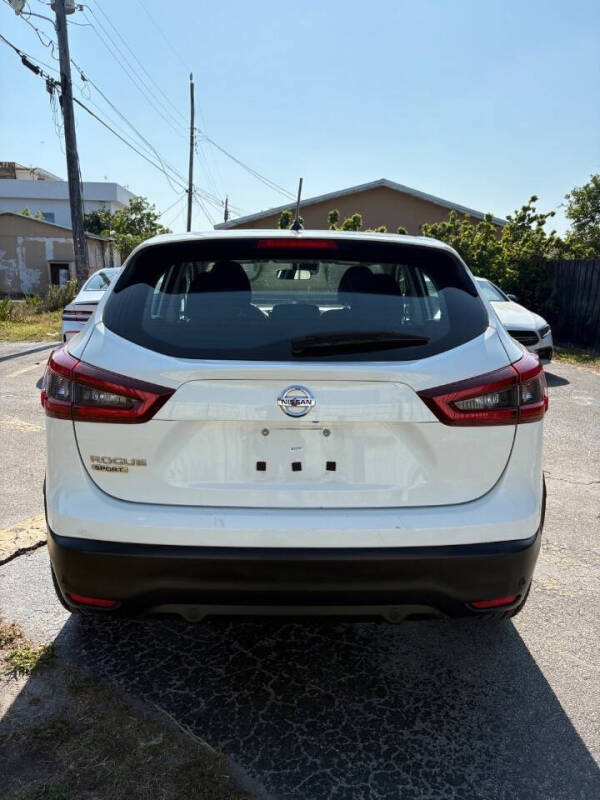 2021 Nissan Rogue Sport S