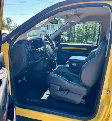2005 Dodge Ram 1500 SRT-10