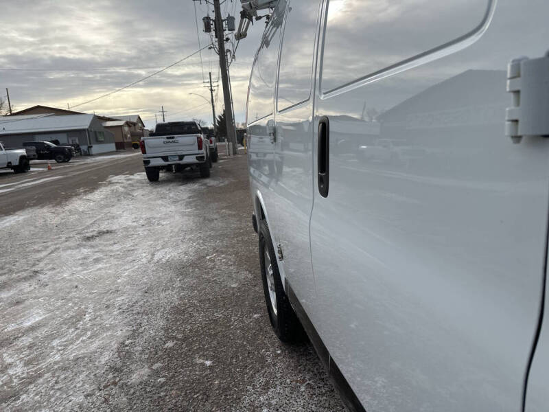 2020 Chevrolet Express 2500