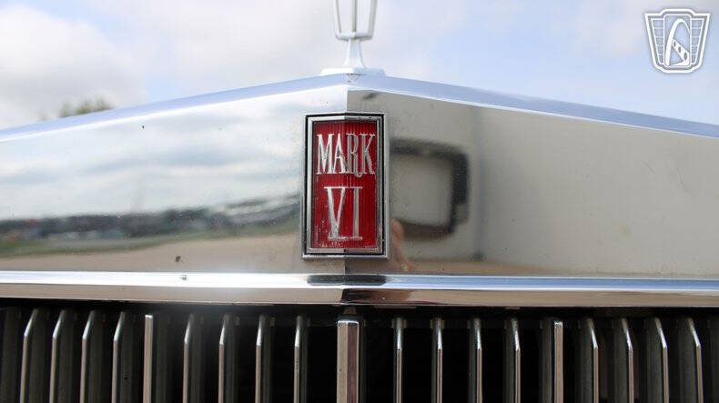 1982 Lincoln Mark VI