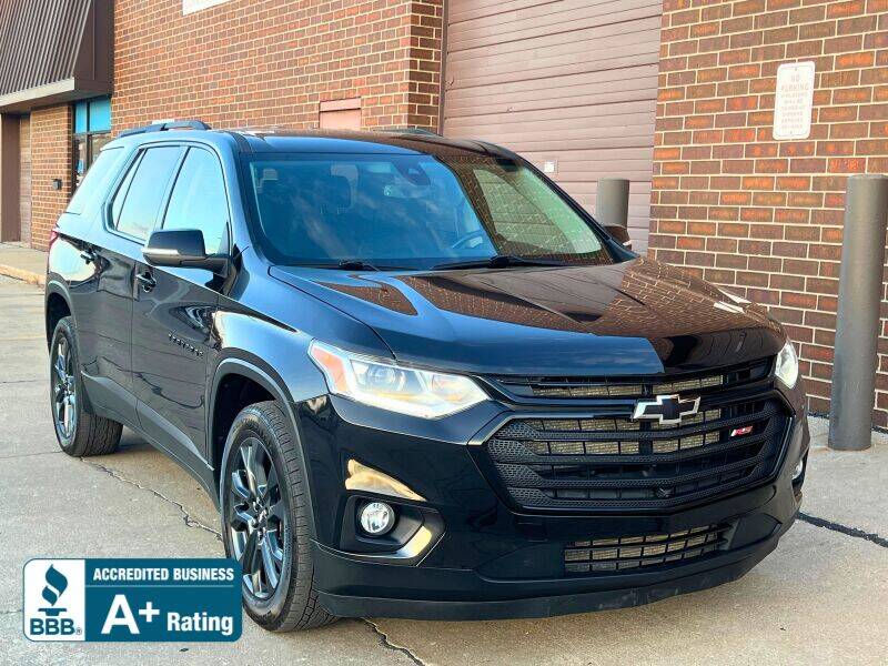 2021 Chevrolet Traverse for sale at Effect Auto in Omaha NE