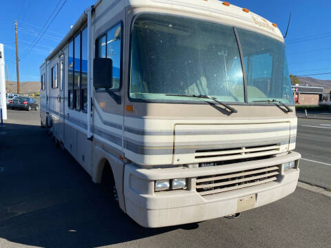Fleetwood Bounder