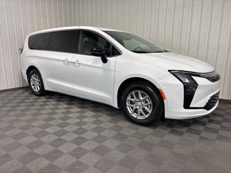 2027 Chrysler Pacifica Select