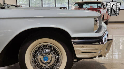 1960 Ford Thunderbird