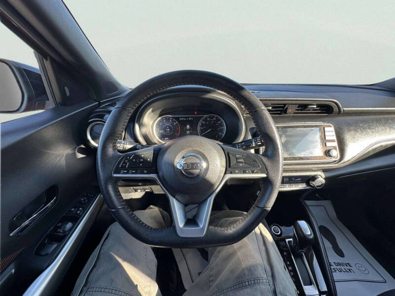 2018 Nissan Kicks SR
