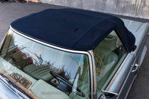 1971 Mercedes-Benz 280-Class