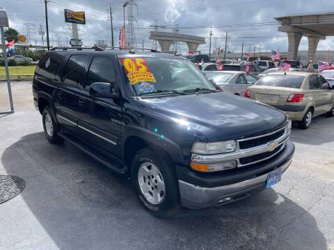 2005 Chevrolet Suburban for sale at Texas 1 Auto Finance in Kemah TX