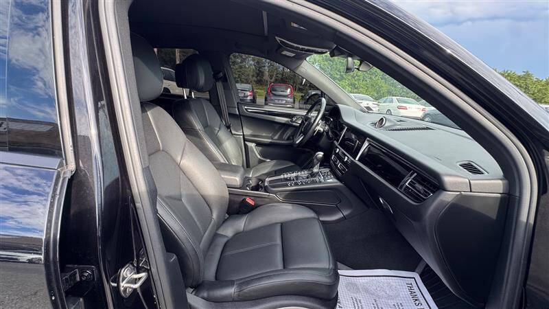 2020 Porsche Macan