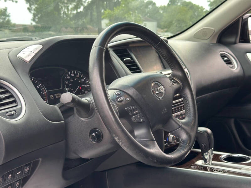 2014 Nissan Pathfinder Hybrid Platinum