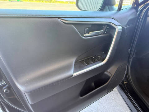 2020 Toyota RAV4 Limited