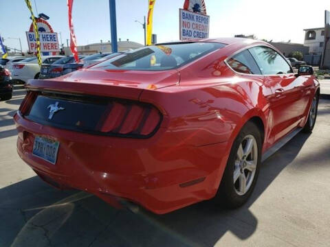 2017 Ford Mustang V6