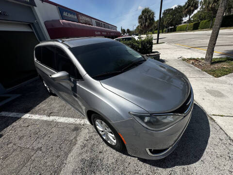 2019 Chrysler Pacifica Touring L