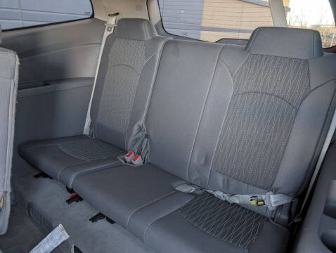 2016 Chevrolet Traverse LS