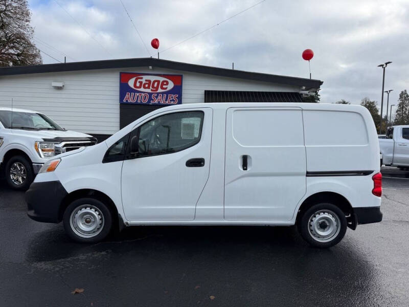 2017 Nissan NV200 SV