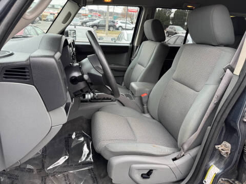 2007 Jeep Commander Sport