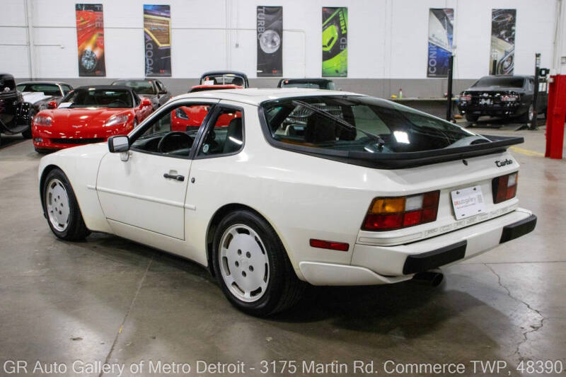 1988 Porsche 944 Turbo