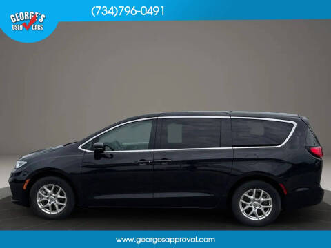 2023 Chrysler Pacifica Touring L