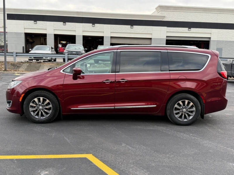 2019 Chrysler Pacifica Touring L Plus