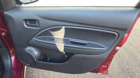 2019 Mitsubishi Mirage ES