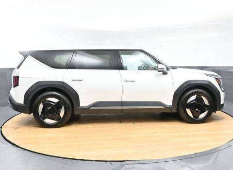 2024 Kia EV9 Light