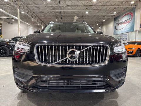 2022 Volvo XC90 T5 Momentum