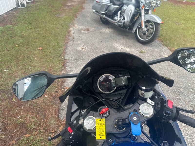 2017 Suzuki GSX-R750