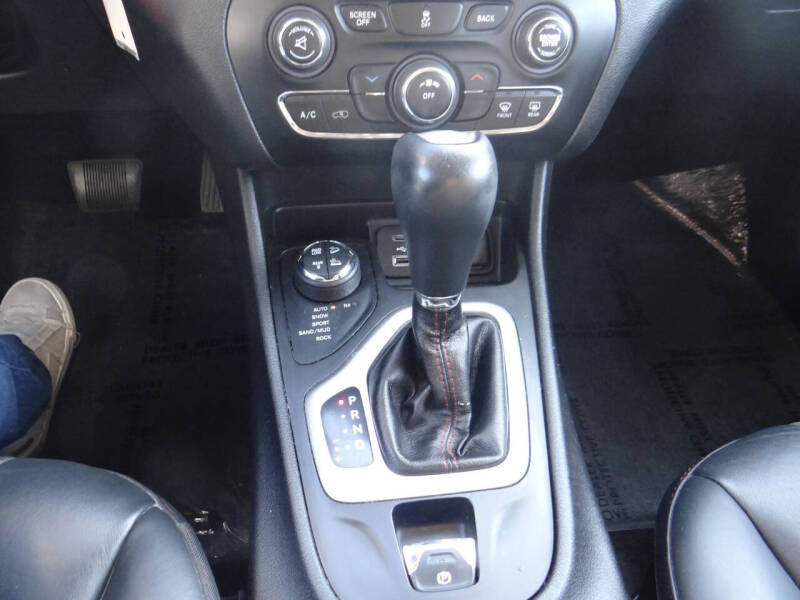 2016 Jeep Cherokee Trailhawk