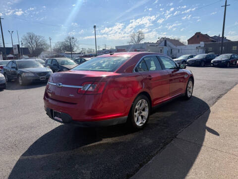 2012 Ford Taurus SEL