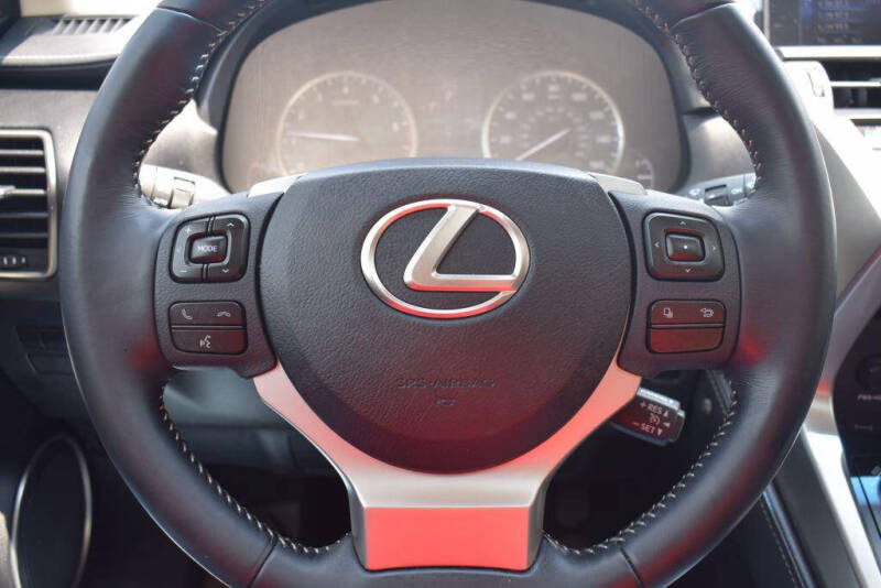 2017 Lexus NX 200t