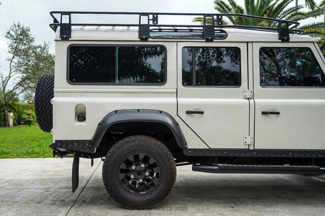1991 Land Rover Defender