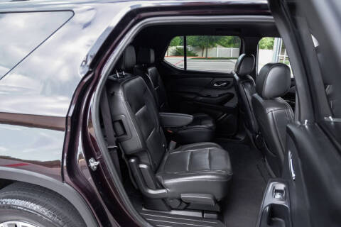 2022 Chevrolet Traverse LT Leather