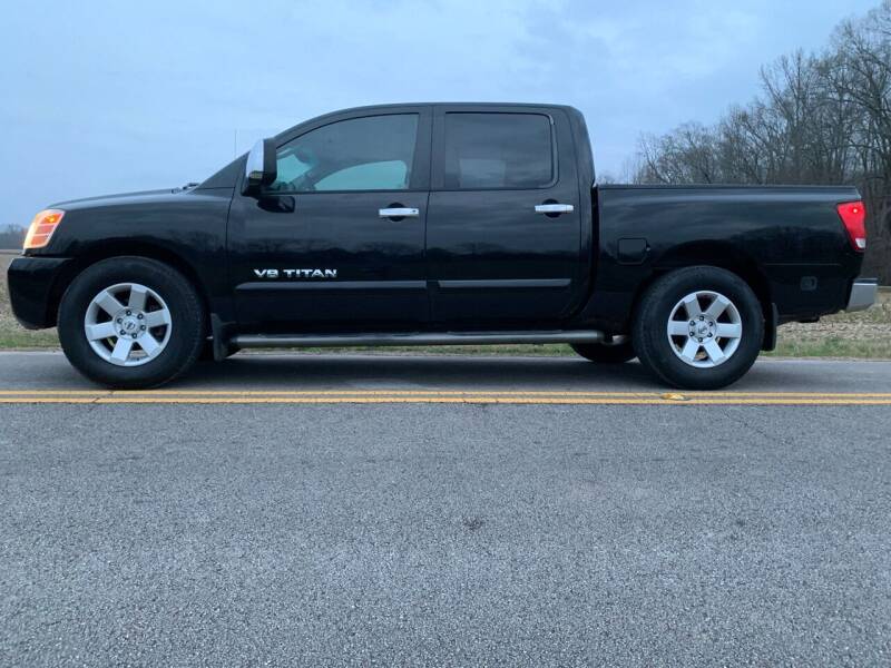 2005 Nissan Titan for sale at Tennessee Valley Wholesale Autos LLC in Huntsville AL