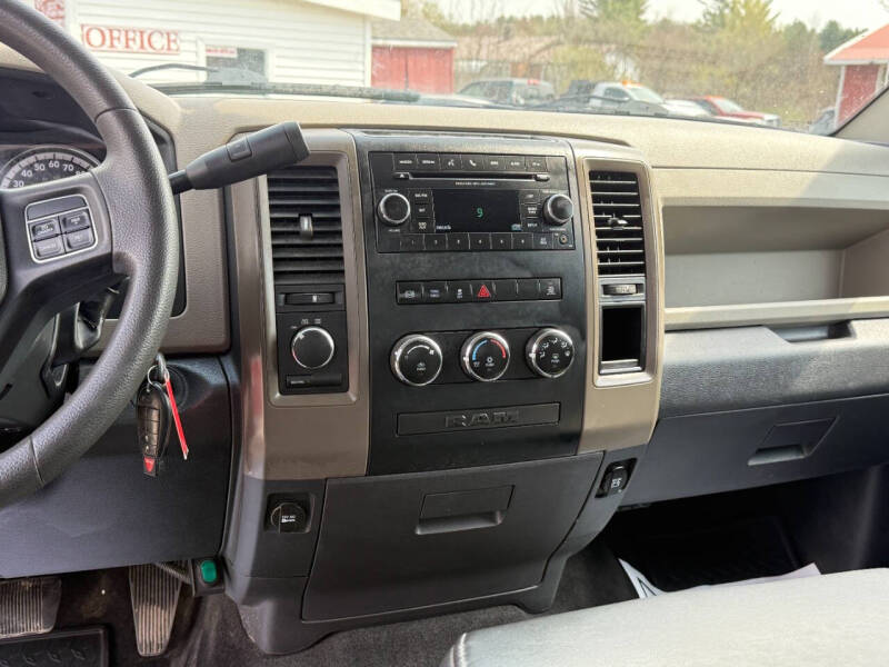 2012 RAM 2500 ST