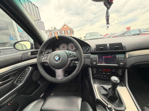 2003 BMW M5