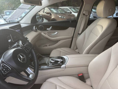 2017 Mercedes-Benz GLC GLC 300 4MATIC