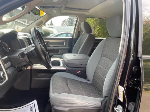 2017 RAM 1500 Big Horn