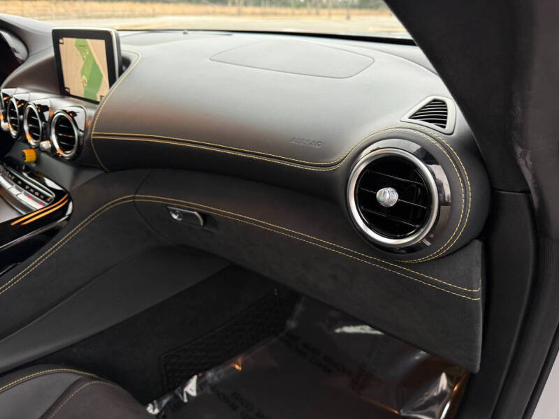 2018 Mercedes-Benz AMG GT R