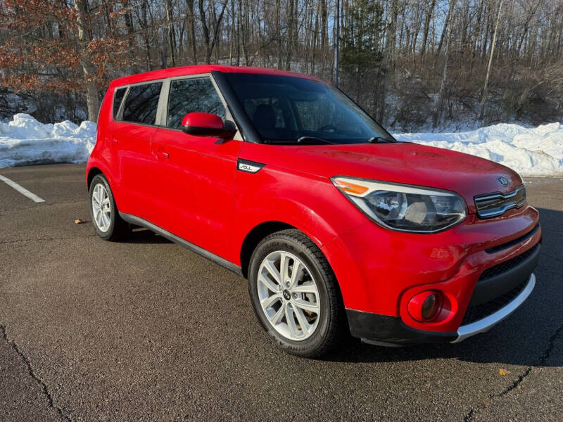 2017 Kia Soul +