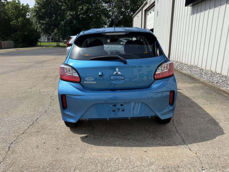 2024 Mitsubishi Mirage ES