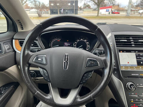 2017 Lincoln MKC Select