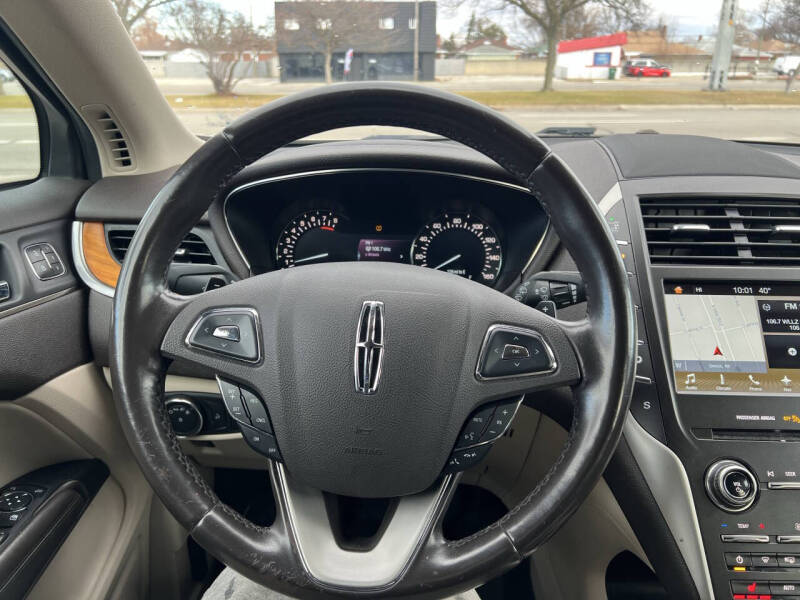 2017 Lincoln MKC Select