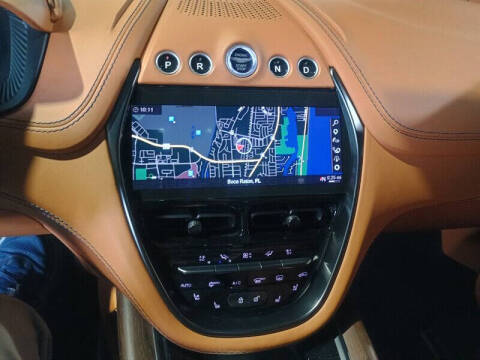 2021 Aston Martin DBX