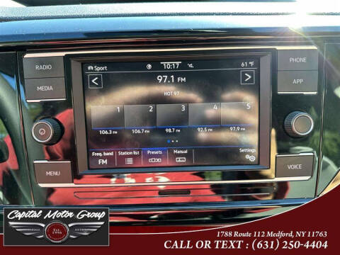 2022 Volkswagen Taos S 4Motion