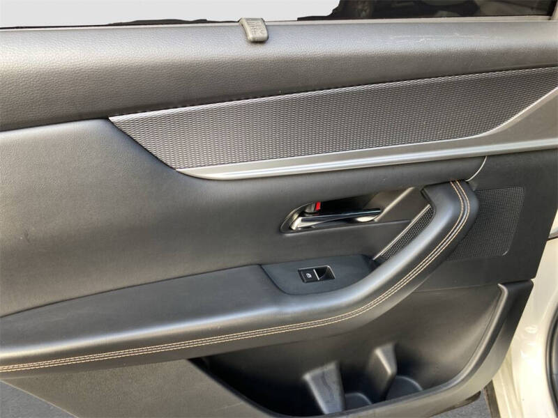 2024 Mazda CX-90 Plug-in Hybrid Premium Plus