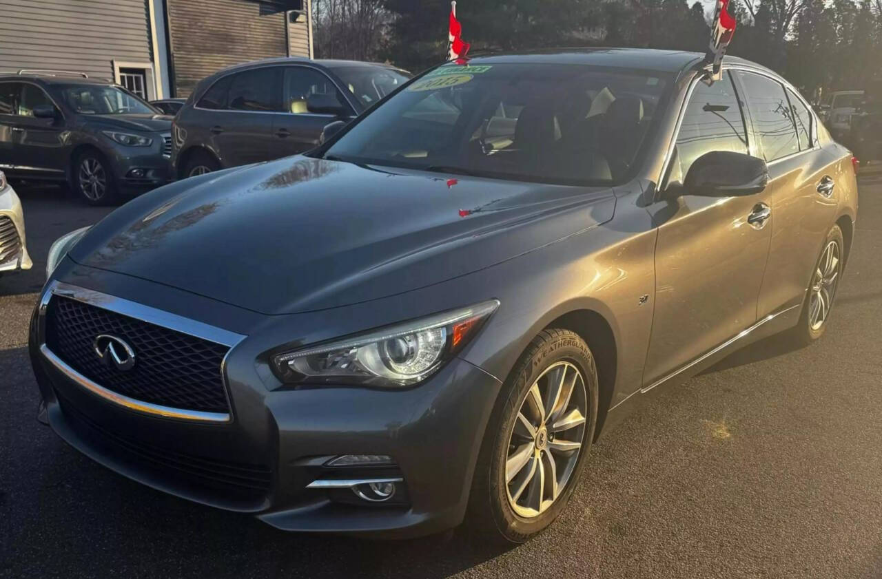 2015 INFINITI Q50 for sale at Adam Auto Sales Inc in Berlin, CT